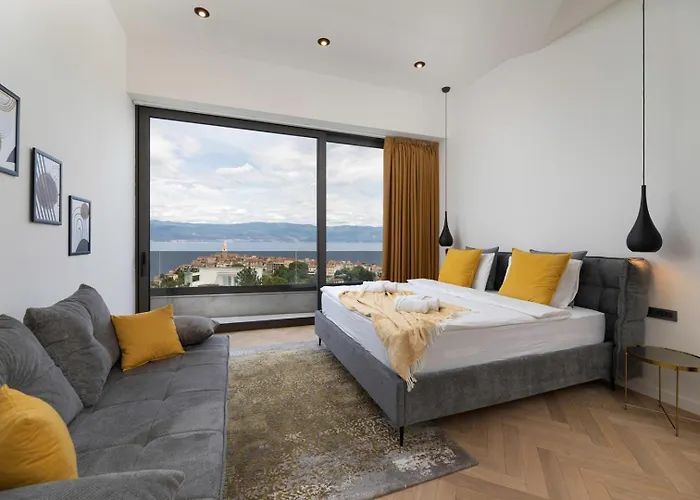 Villa Maslina With Panoramic Sea View *