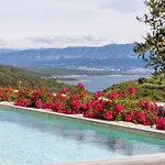 Villa Maslina With Panoramic Sea View *
